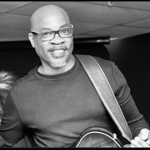 Meet your Posher, Derick